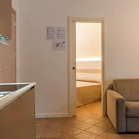 Hotel Crystal Palace Cervia