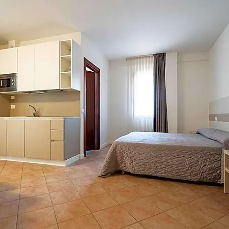 Crystal Palace Hotel Cervia